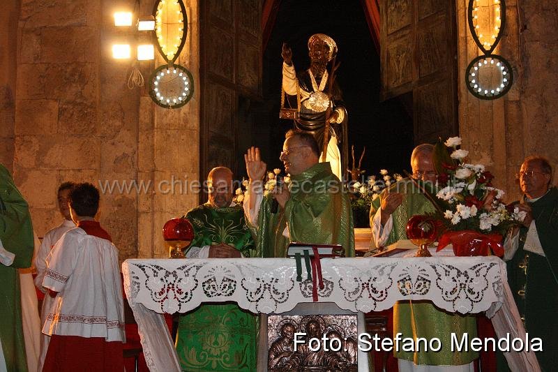 2009IMG_7098.JPG - Concelebrazione Eucaristica presideuta da S.E. Mons. Francesco Montenegro, Arcivescovo di Agrigento (2009)